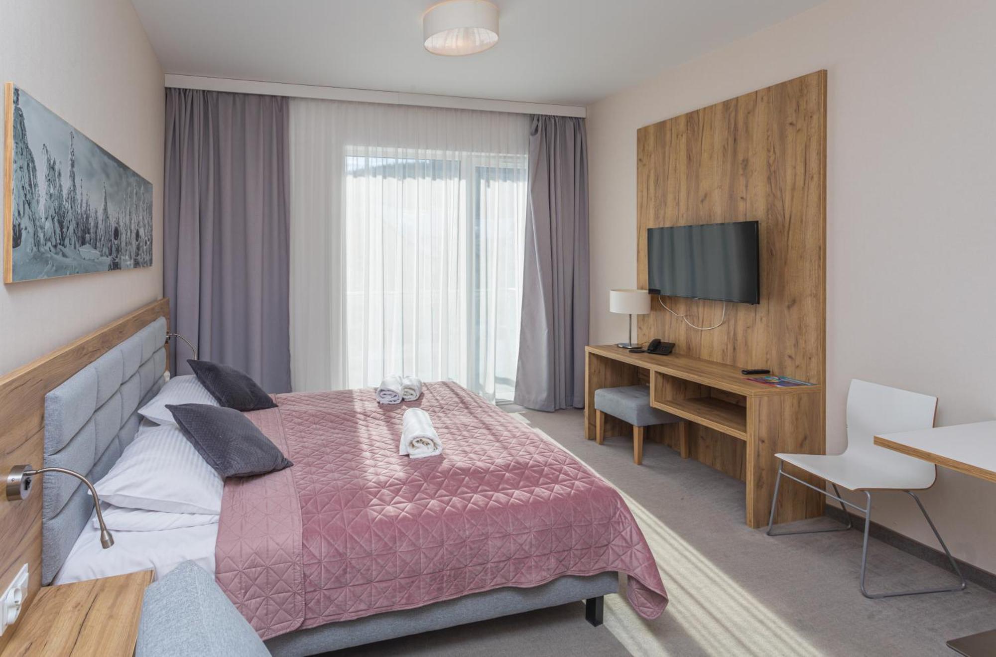 Aparthotel Apartamenty Czarna Gora 308 سيينا المظهر الخارجي الصورة